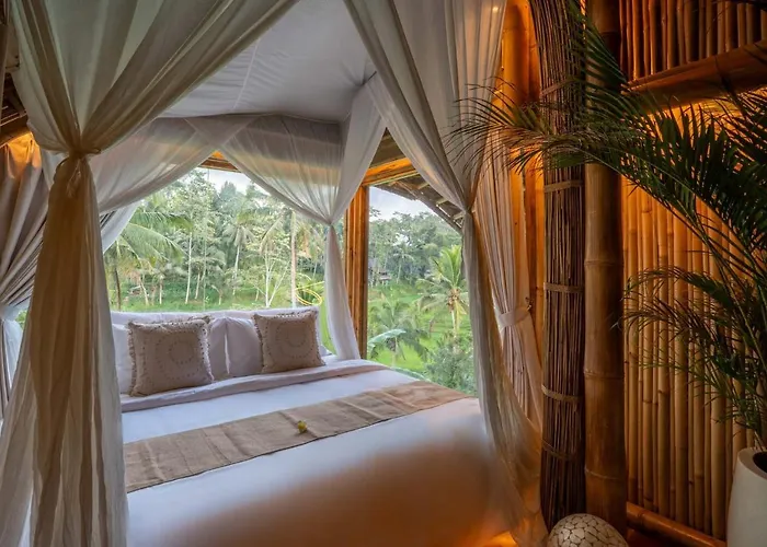 Bambootel Sawah View リゾート 5*