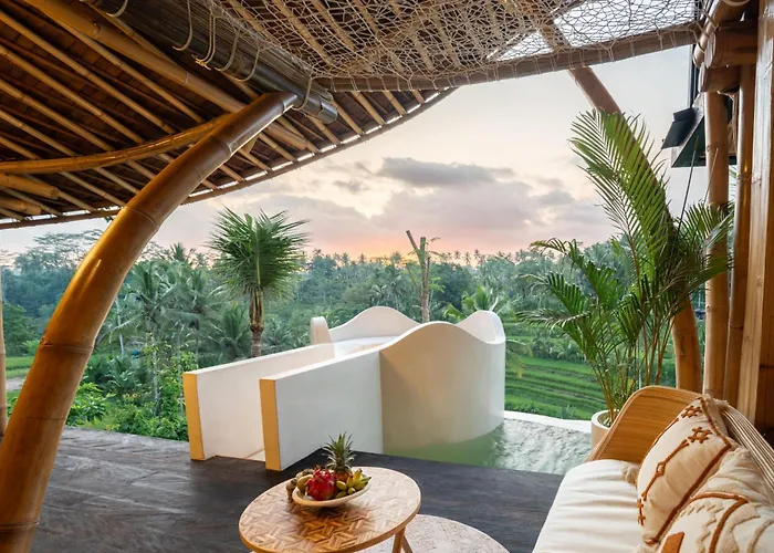 Bambootel Sawah View リゾート 5*