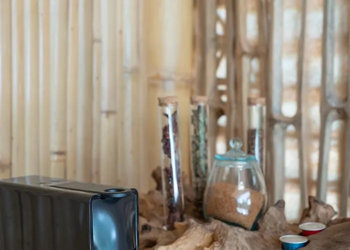 Bambootel Sawah View リゾート 5*