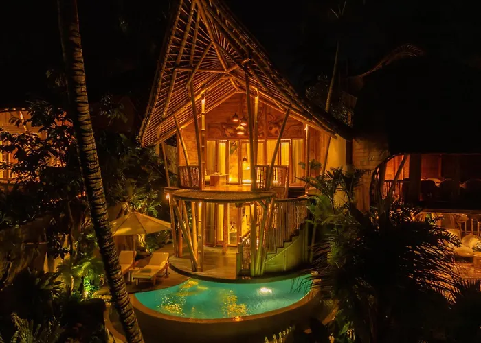 Bambootel Sawah View 5*